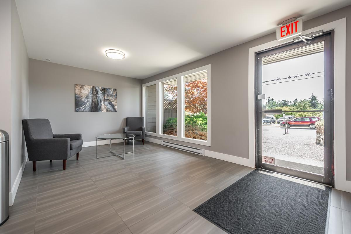 7840-208-7840 Lochside Drive, Central Saanich, BC, V8M 2E3 - 10