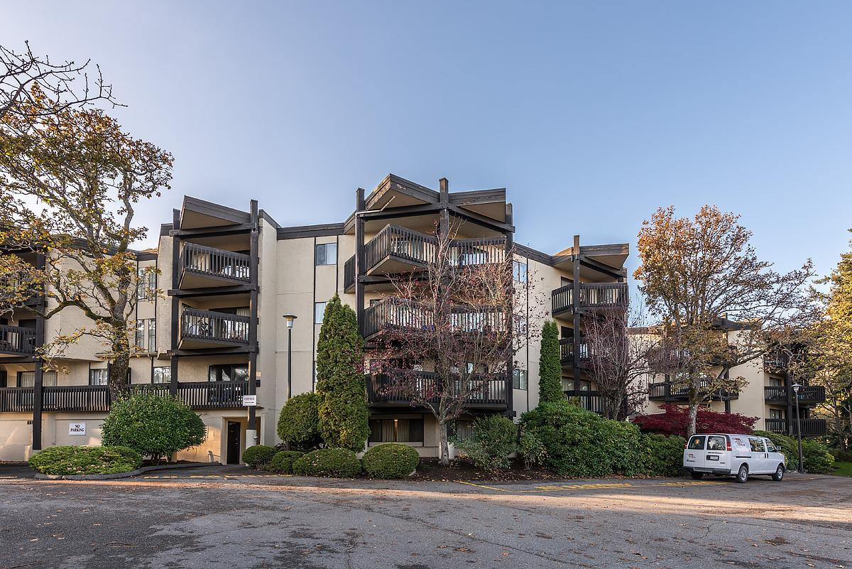 0216-984 Mckenzie Avenue, Saanich, BC, V8X 4E7 - 11