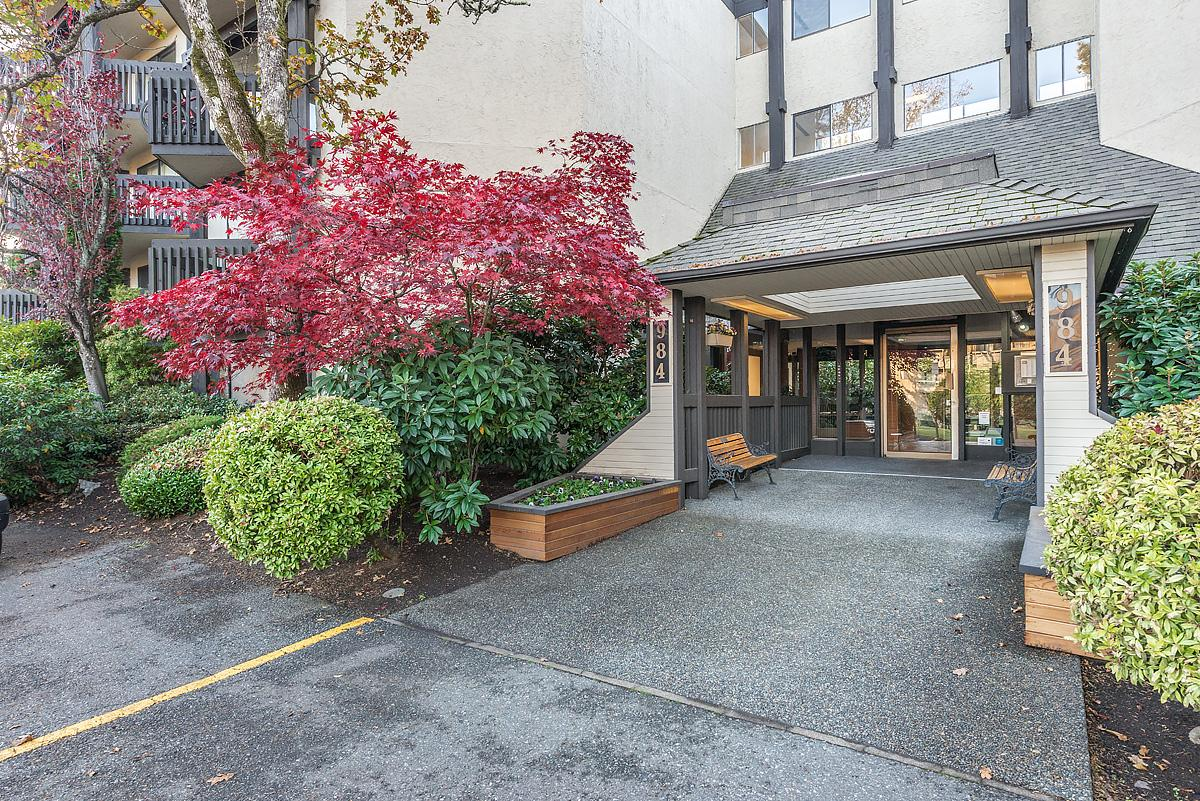 0220-984 Mckenzie Avenue, Saanich, BC, V8X 4E7 - 6