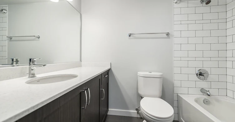 404-2648 Graham Street, Victoria, BC, V8T 3Y9 - 6
