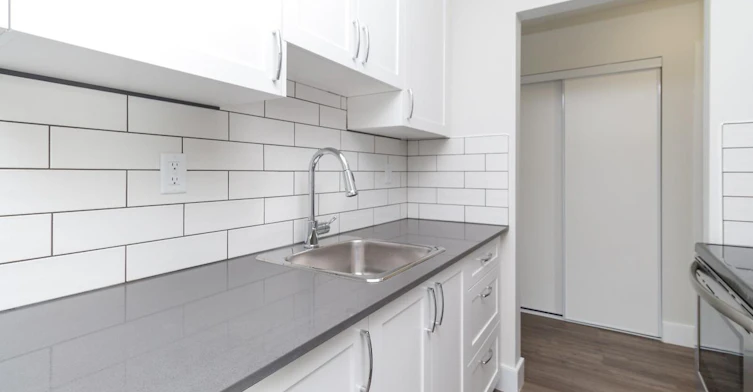 0307-1928 Lee Avenue, Victoria, BC, V8R 4W8 - 21