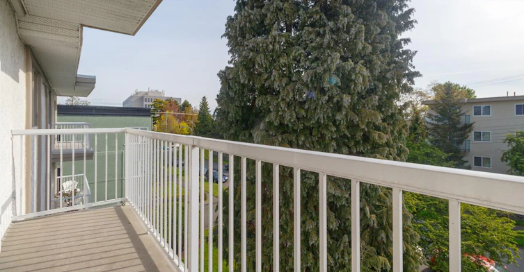 0307-1928 Lee Avenue, Victoria, BC, V8R 4W8 - 10