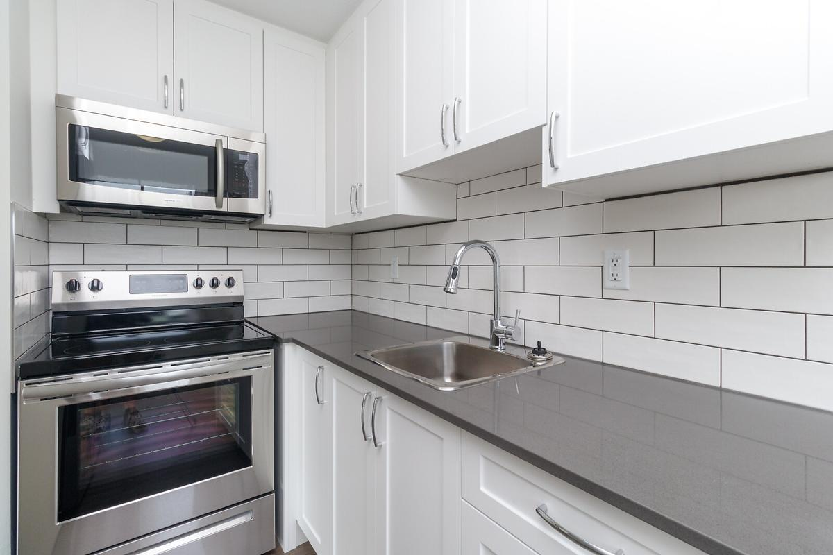 0409-1928 Lee Avenue, Victoria, BC, V8R 4W8 - 18