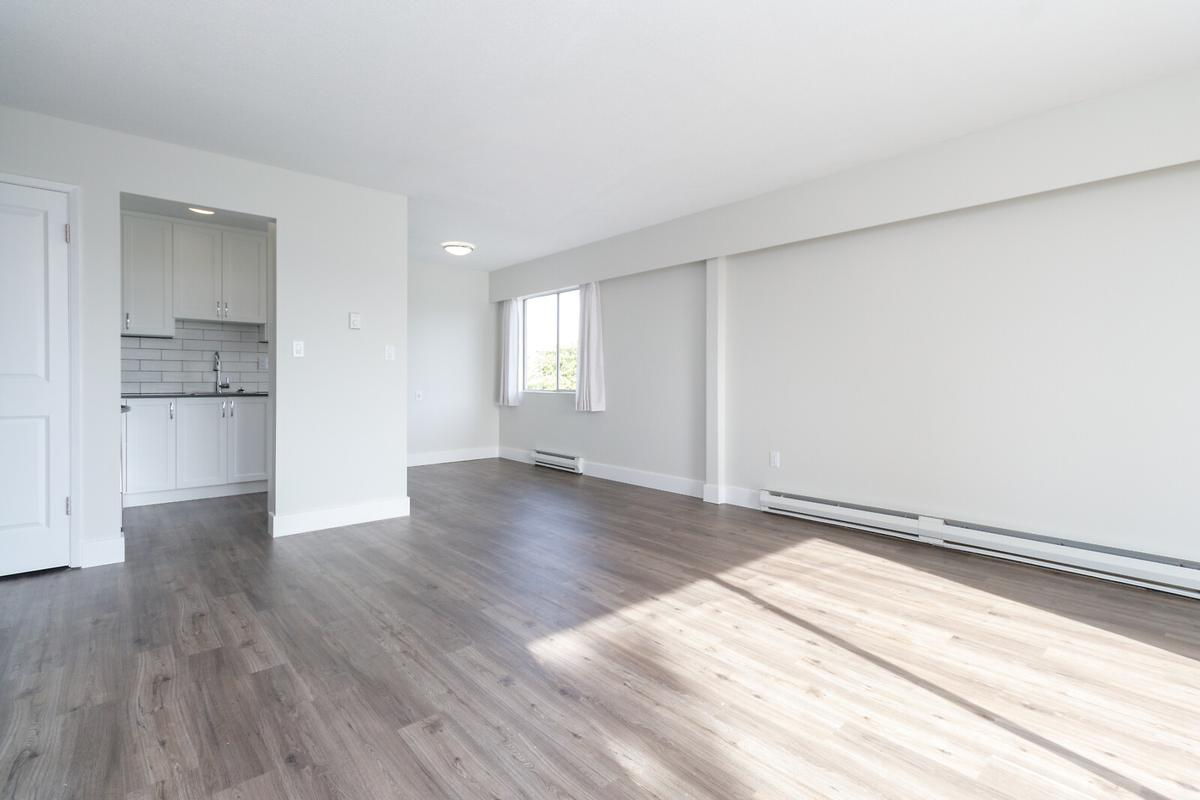 0409-1928 Lee Avenue, Victoria, BC, V8R 4W8 - 4