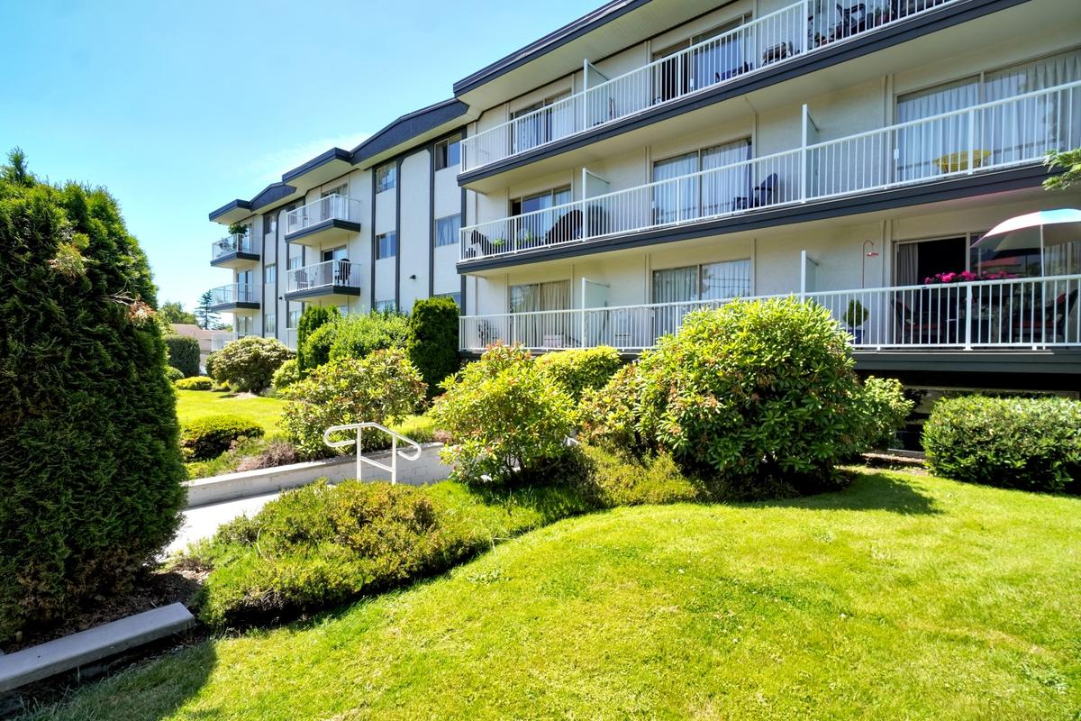 0409-1928 Lee Avenue, Victoria, BC, V8R 4W8 - 2