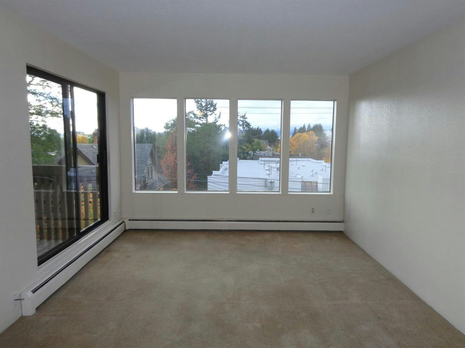 215-1345 Pandora Avenue, Victoria, BC, V8R 6N9 - 11