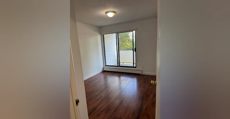 215-1345 Pandora Avenue, Victoria, BC, V8R 6N9 - 15