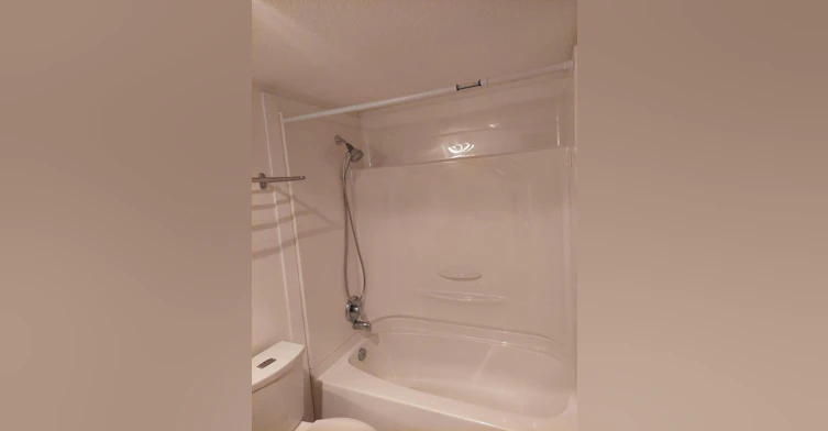 201-2541 Dingwall Street, Duncan, BC, V9L 2Y8 - 6