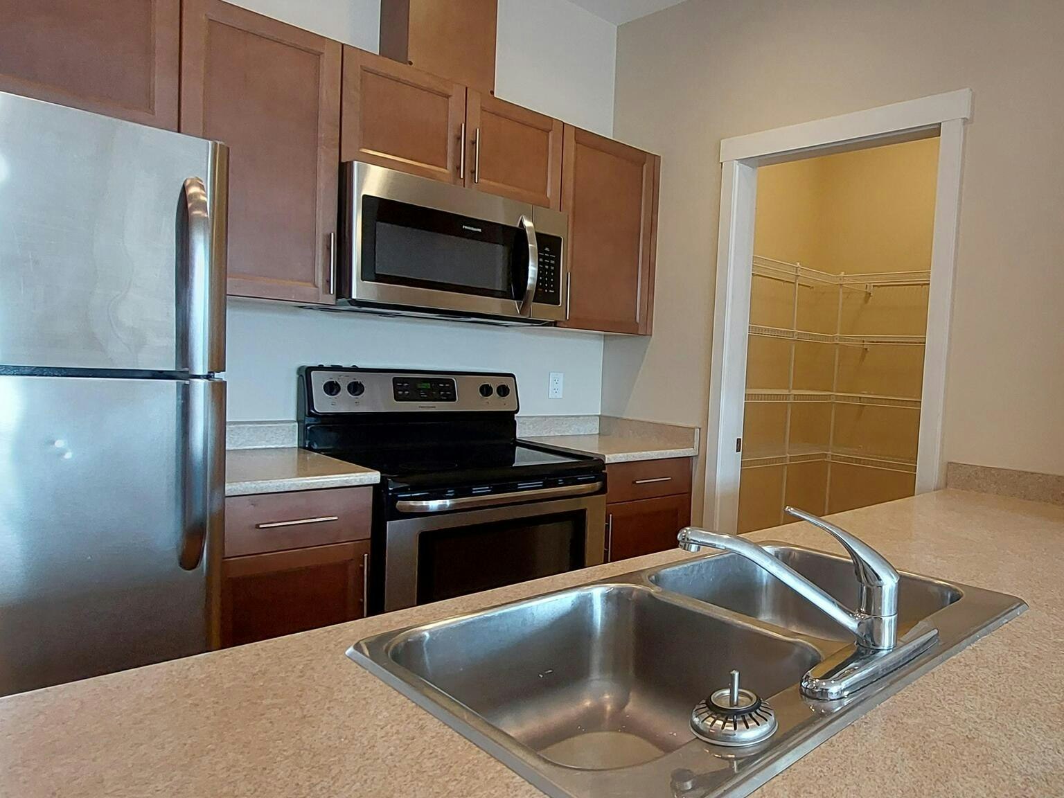 402-2885 Jacklin Road, Langford, BC, V9B 3Y3 - 2