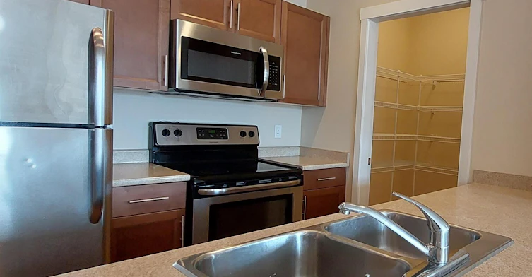 402-2885 Jacklin Road, Langford, BC, V9B 3Y3 - 2