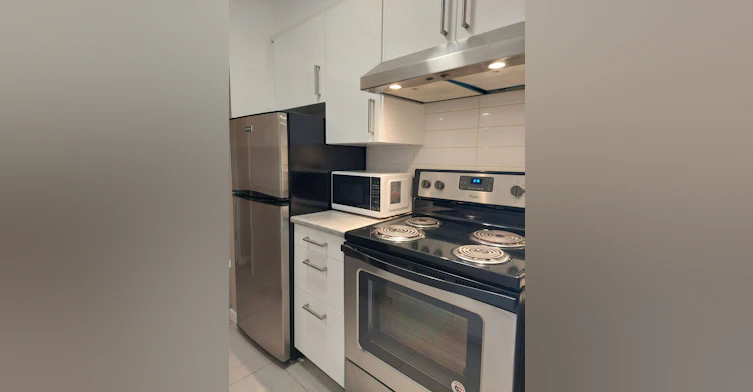 107-221 Seventh Street, New Westminster, BC, V3M 3K2
