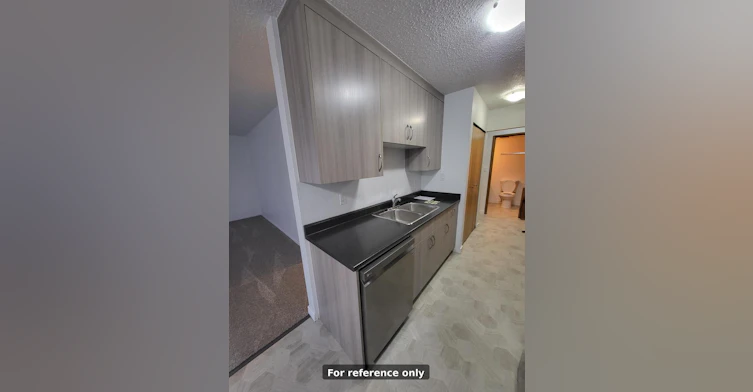 111-2460 Glen Eagle Crescent, Nanaimo, BC, V9T 5V4 - 3