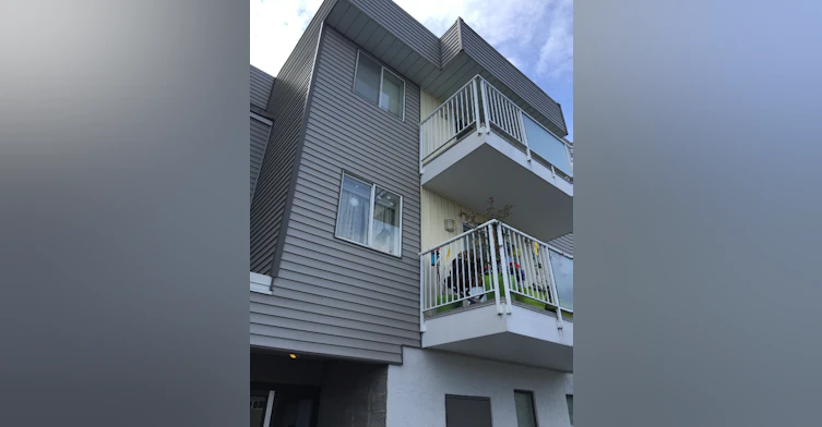 202-3148 Barons Road, Nanaimo, BC, V9T 4B5 - 2