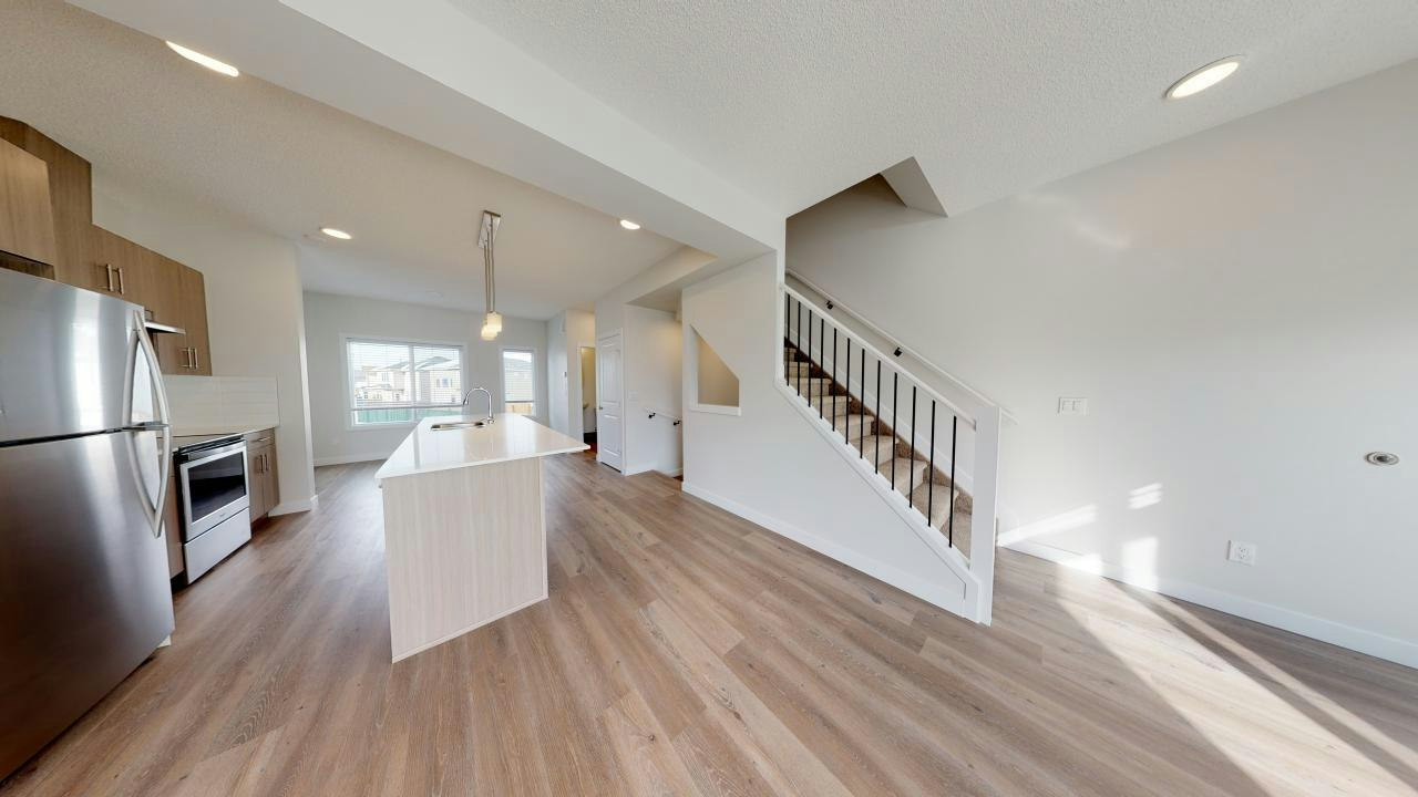 787 Lewis Greens Drive NW, Edmonton, AB, T5T 7N5 - 3