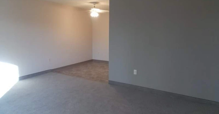 505 Rouge Road, Winnipeg, MB, R3K 1Y3 - 8