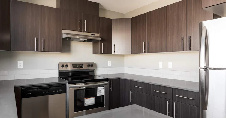 401 Athabasca Avenue, Fort Mcmurray, AB, T9J 1H4 - 9