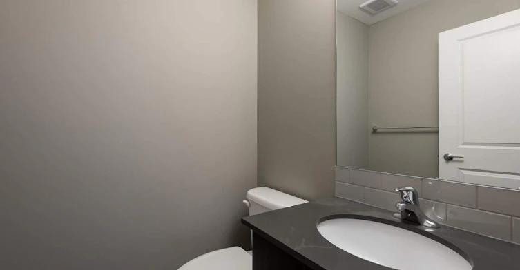 401 Athabasca Avenue, Fort Mcmurray, AB, T9J 1H4 - 11