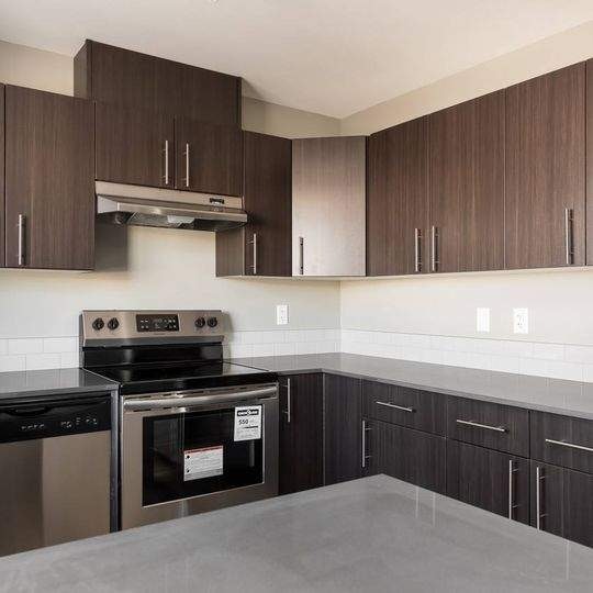 401 Athabasca Avenue, Fort Mcmurray, AB, T9J 1H4 - 8