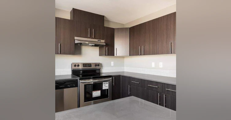 401 Athabasca Avenue, Fort Mcmurray, AB, T9J 1H4 - 8