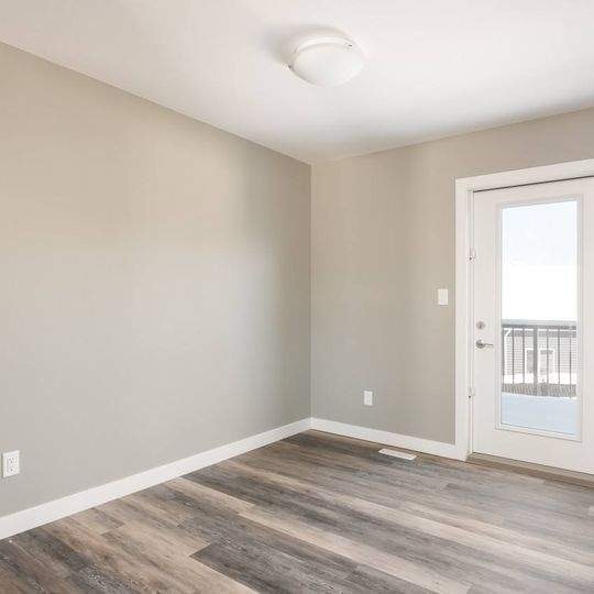 401 Athabasca Avenue, Fort Mcmurray, AB, T9J 1H4 - 4
