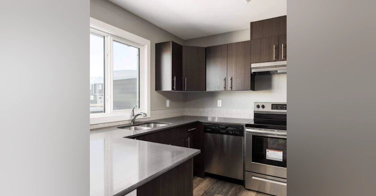 401 Athabasca Avenue, Fort Mcmurray, AB, T9J 1H4 - 10