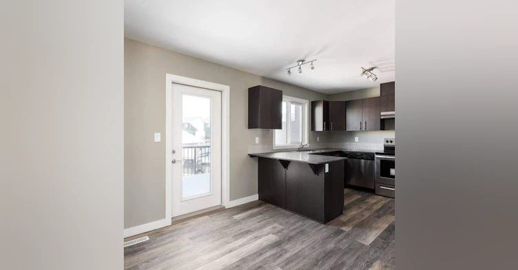 401 Athabasca Avenue, Fort Mcmurray, AB, T9J 1H4 - 11