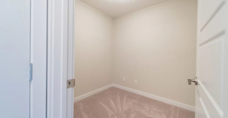 14808 125 Street Northwest, Edmonton, AB, T5X 2X2 - 17