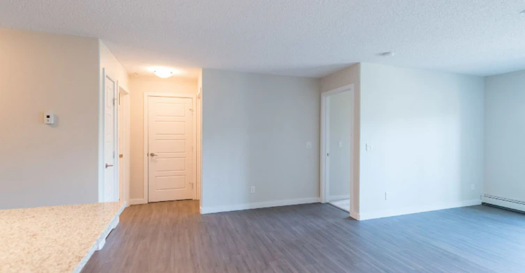 14808 125 Street Northwest, Edmonton, AB, T5X 2X2 - 12