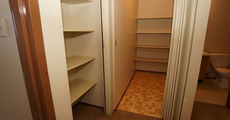 1304 1 Avenue, Wainwright, AB, T9W 1N1 - 5