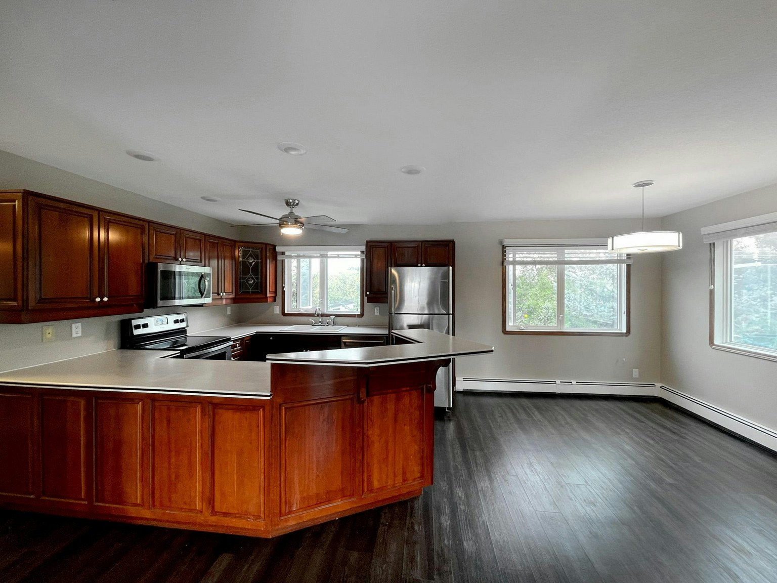 7-10008 86 Avenue, Edmonton, AB, T6E 2L9 - 7