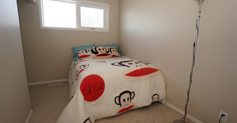 305 5 Street, Wainwright, AB, T9W 1A4 - 9