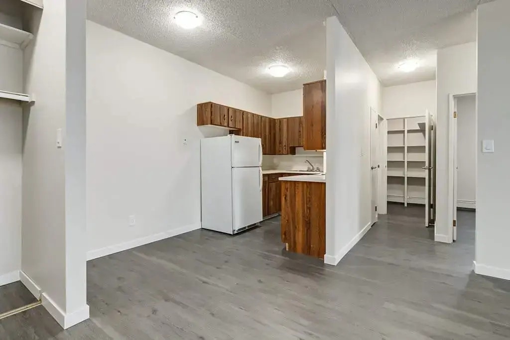 102-407 5 Avenue SE, Medicine Hat, AB, T1A 8C2 - 22