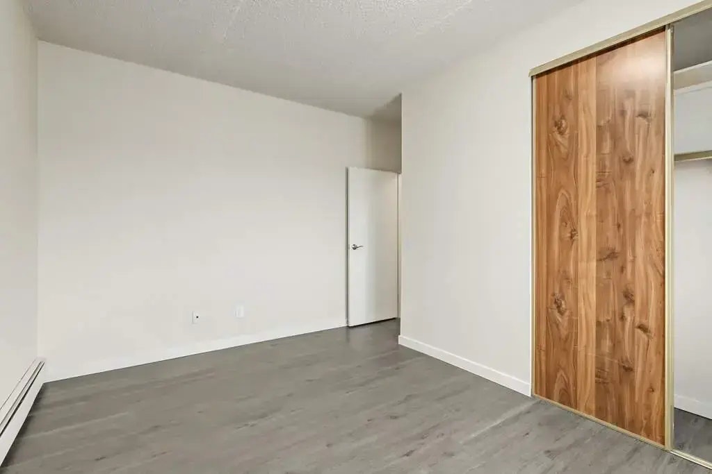102-407 5 Avenue SE, Medicine Hat, AB, T1A 8C2 - 29