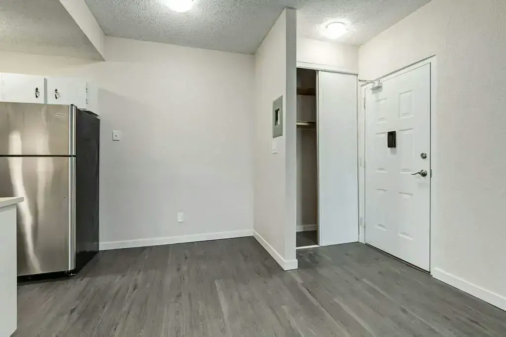 1101-407 5 Avenue SE, Medicine Hat, AB, T1A 8C2 - 10