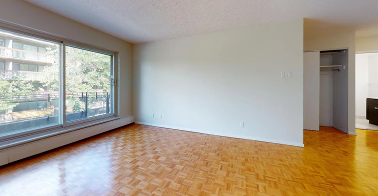 0046-5160 Gatineau, Montréal, QC, H3T 1W8 - 5