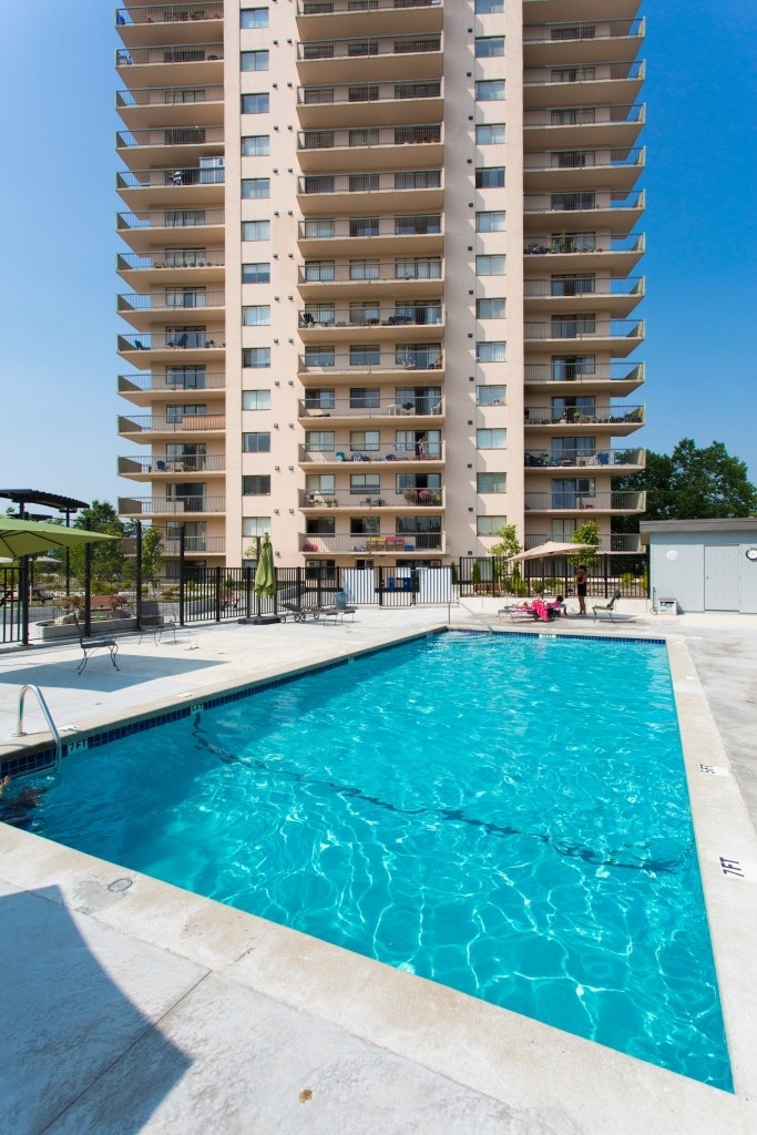 0407-4390 Grange Street, Burnaby, BC, V5H 1P6 - 17
