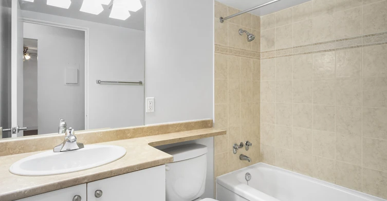 1202-4390 Grange Street, Burnaby, BC, V5H 1P6 - 11