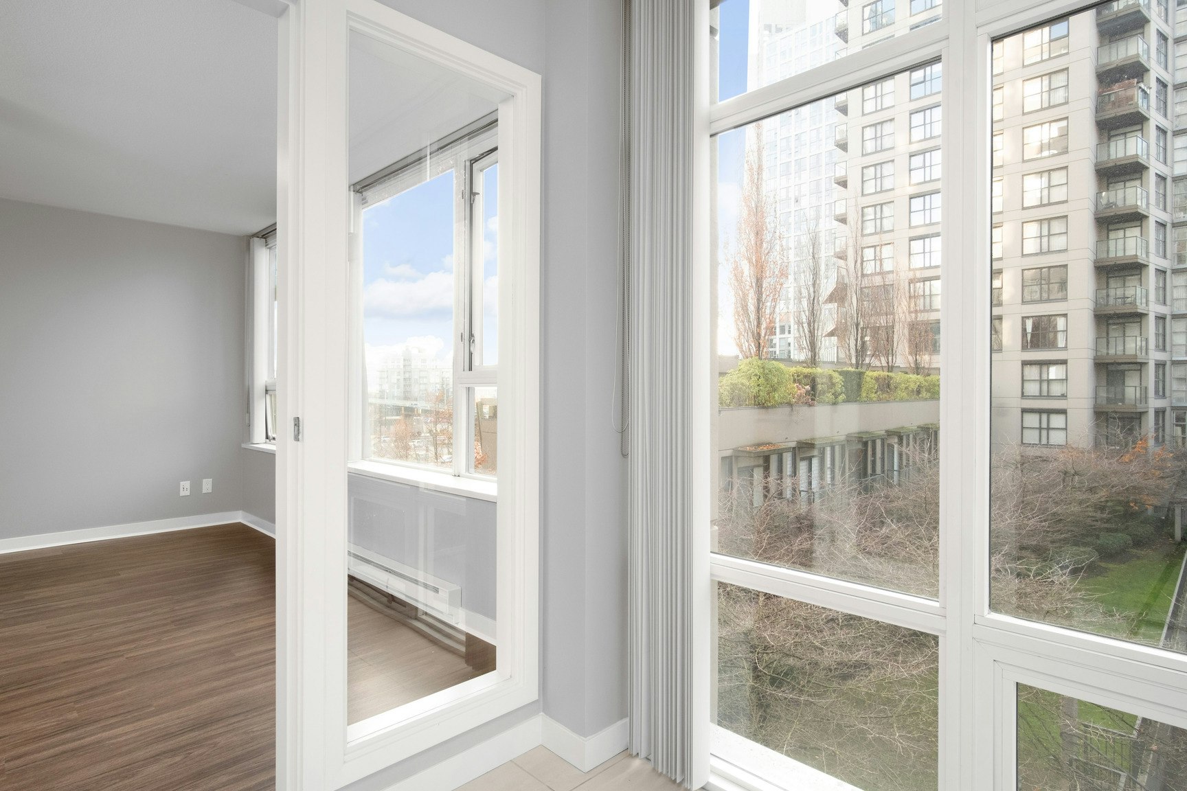 0603-939 Beatty Street, Vancouver, BC, V6Z 3C1 - 12