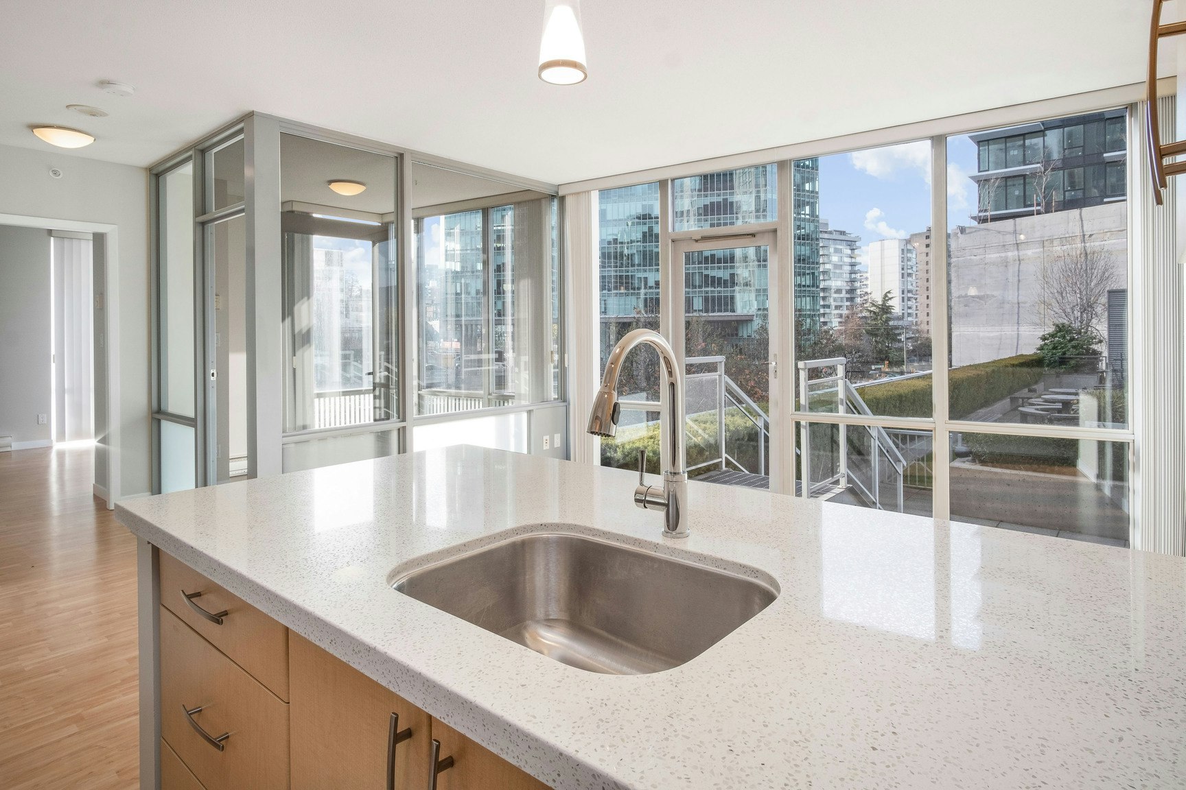 2407-1529 West Pender Street, Vancouver, BC, V6G 3J3 - 11