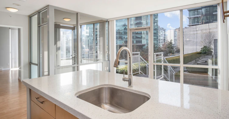 2407-1529 West Pender Street, Vancouver, BC, V6G 3J3 - 11