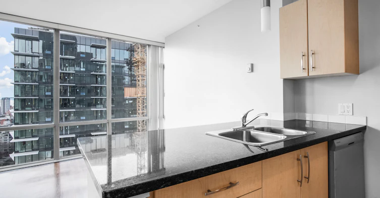 2407-1529 West Pender Street, Vancouver, BC, V6G 3J3 - 14