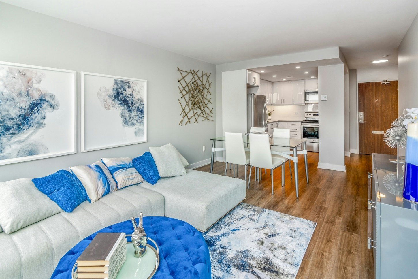 0810-1177 Bloor Street East, Mississauga, ON, L4Y 2N9 - 4