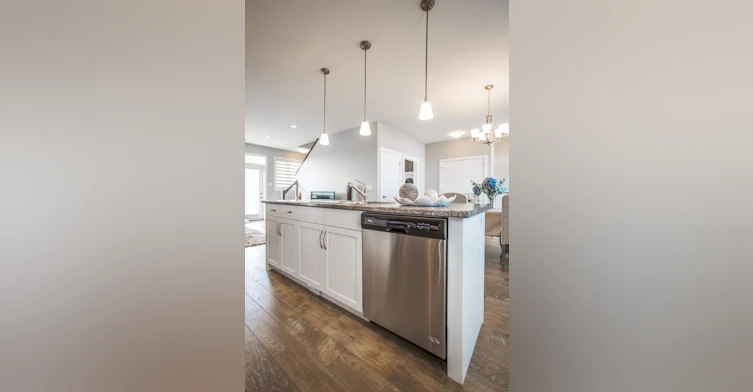 4416B-4418 James Hill Road, Regina, SK, S4W 0E5 - 7