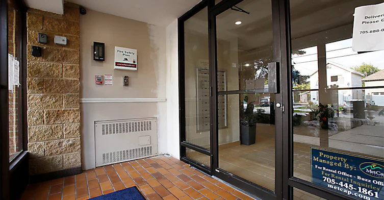 120 Elm Street, Collingwood, ON, L9Y 4E6 - 6