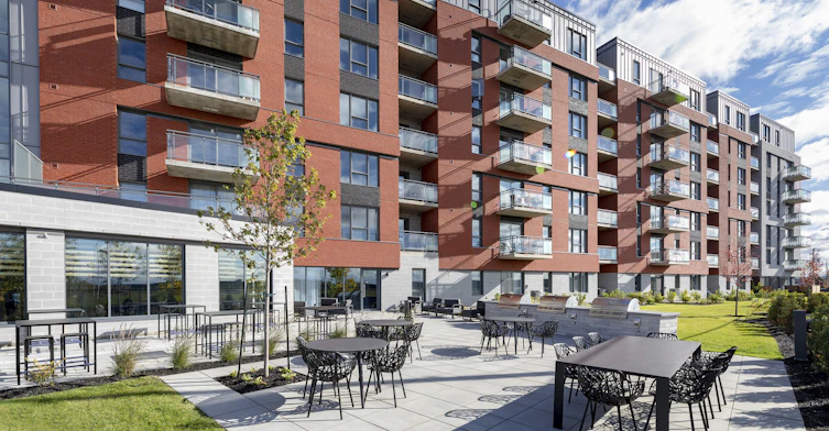 200 Avenue Dijon, Candiac, QC, J5R 0L9 - 15