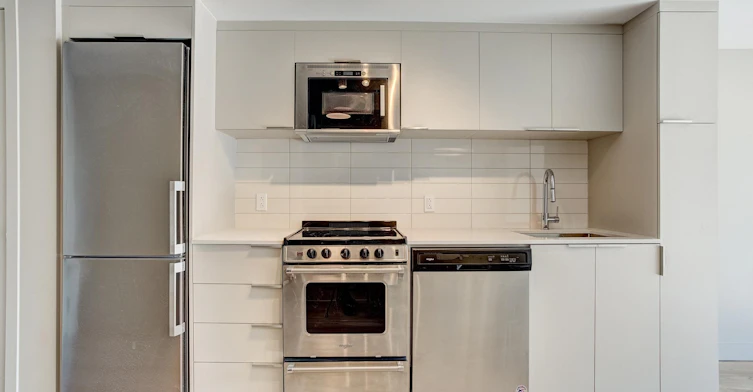 1020 De Bleury Rue, Montréal, QC, H2Z 0C2 - 40
