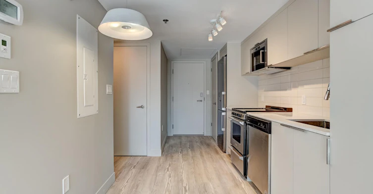 1020 De Bleury Rue, Montréal, QC, H2Z 0C2 - 38