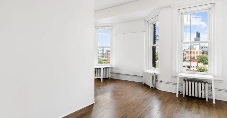 3610 Durocher Street, Montréal, QC, H2X 2E8 - 8