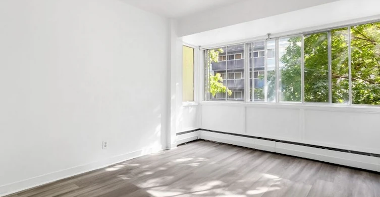3465 Hutchison Street, Montréal, QC, H2X 2G3 - 3