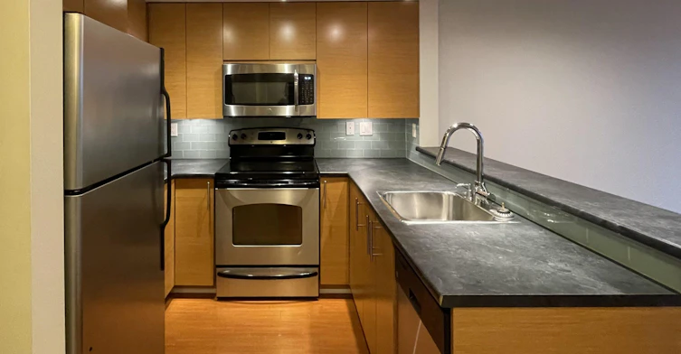 218-4453 Main Street, Vancouver, BC, V5V 0A2 - 2
